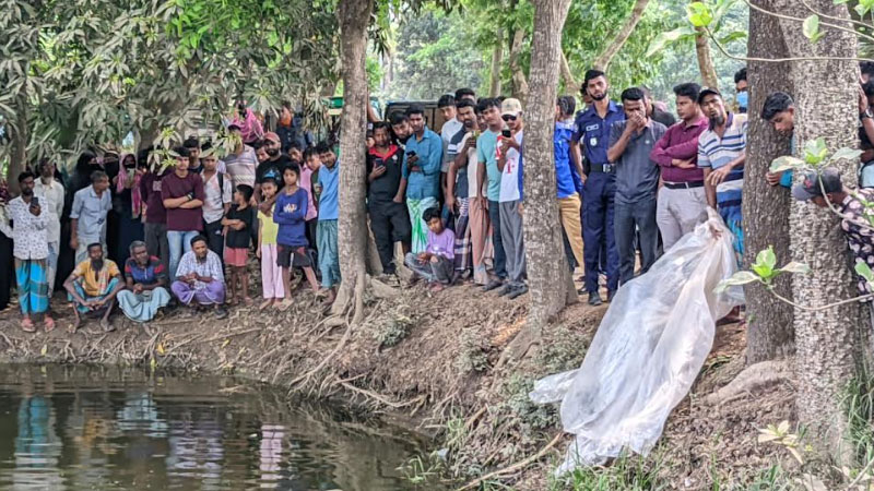 নিখোঁজের দুদিন পর ডোবায় মিলল শ্রমিকের মরদেহ
